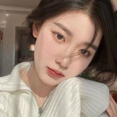 远山淡影